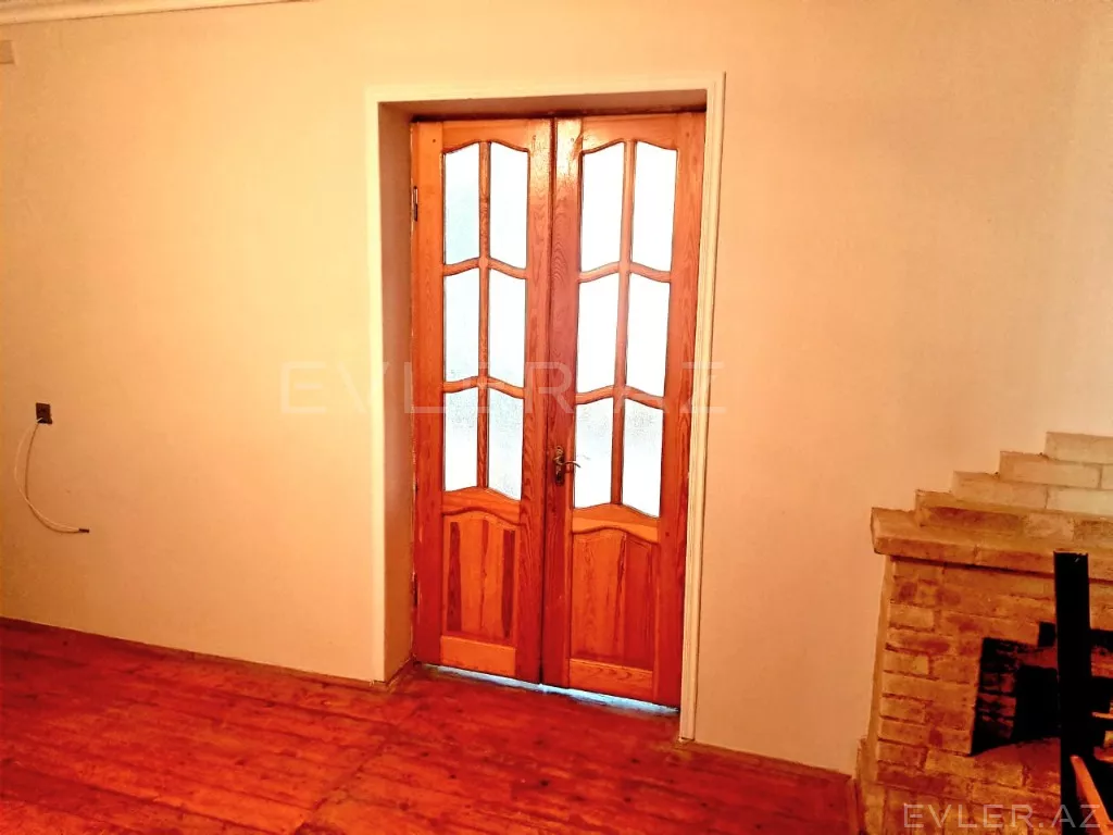 Satılır, həyət evi/villa