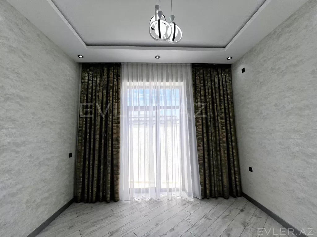 Satılır, həyət evi/villa