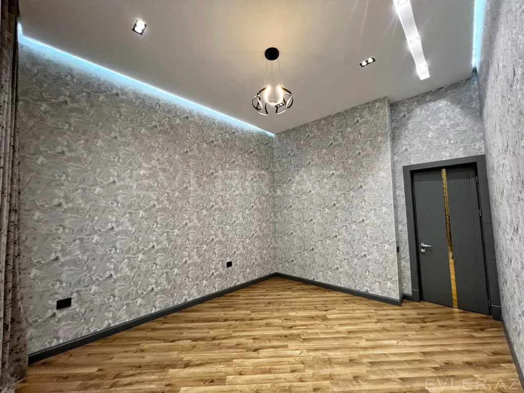 Satılır, həyət evi/villa