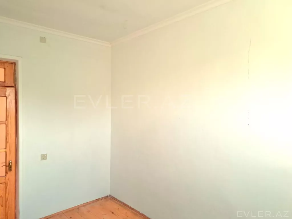 Satılır, həyət evi/villa