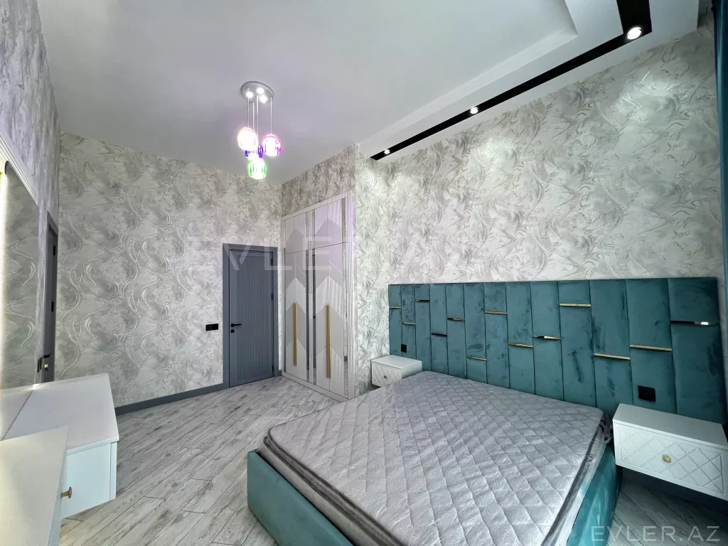 Satılır, həyət evi/villa
