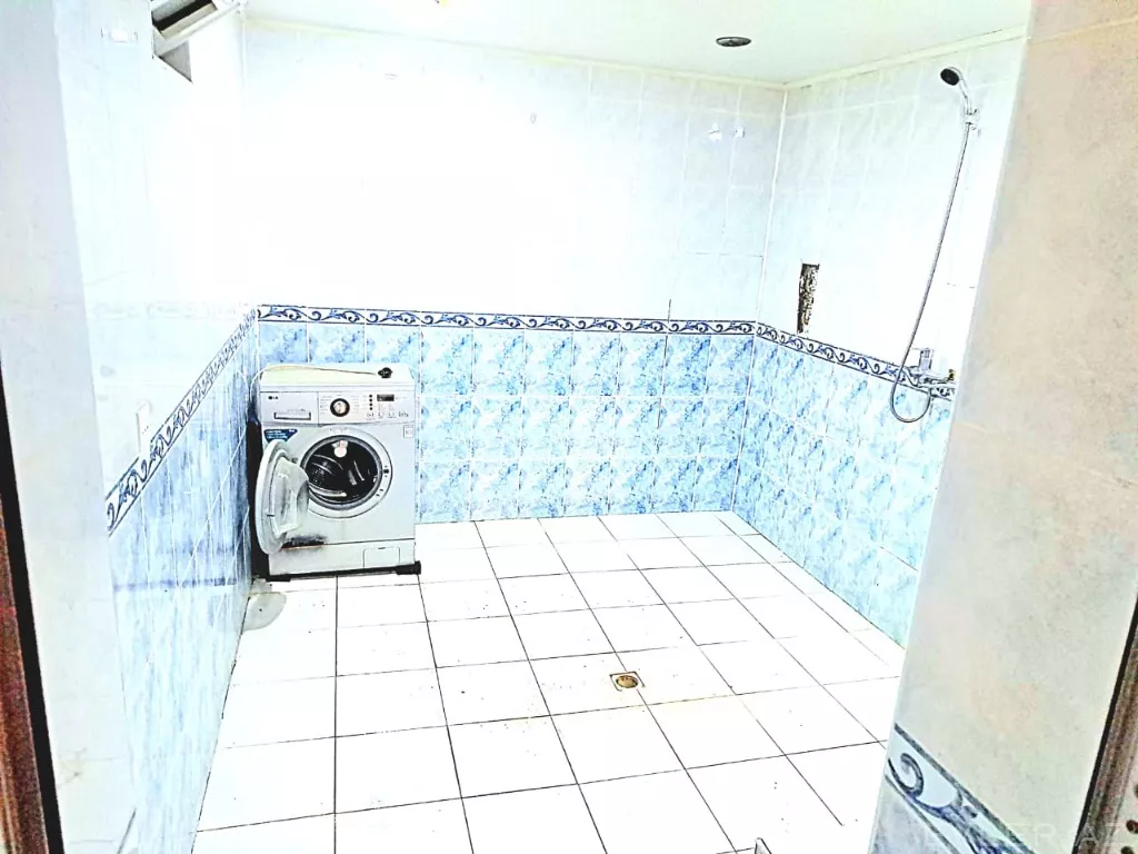 Satılır, həyət evi/villa
