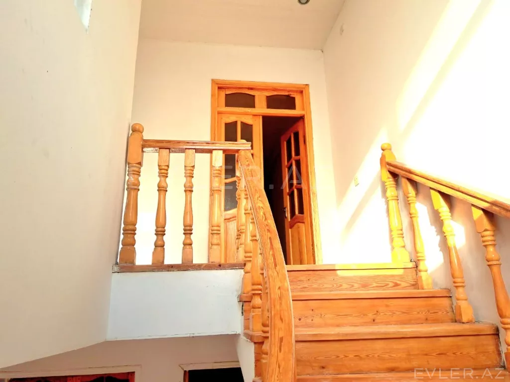 Satılır, həyət evi/villa