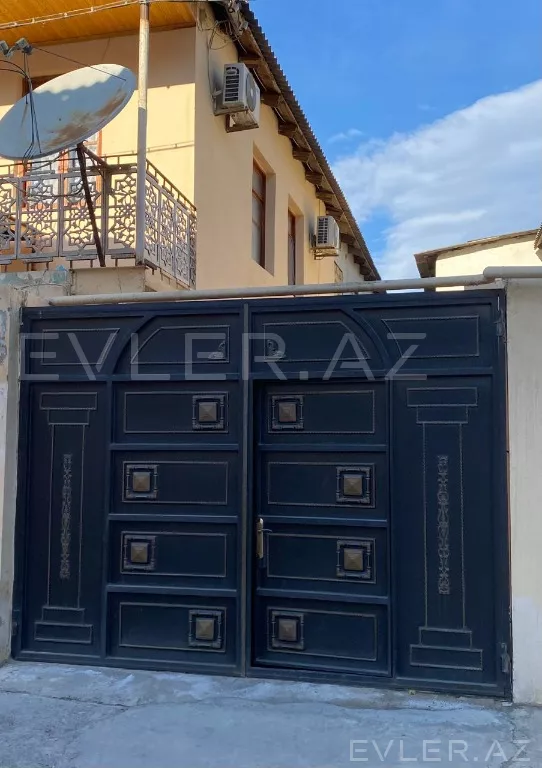 Satılır, həyət evi/villa