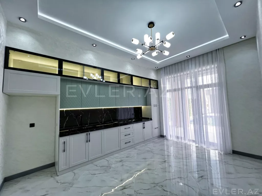 Satılır, həyət evi/villa