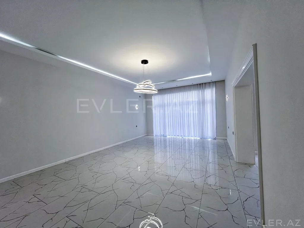 Satılır, həyət evi/villa