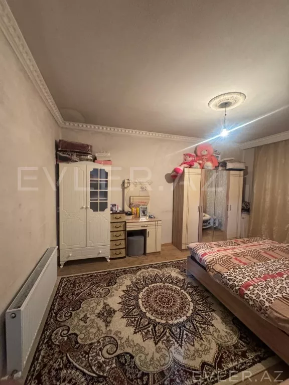 Satılır, həyət evi/villa