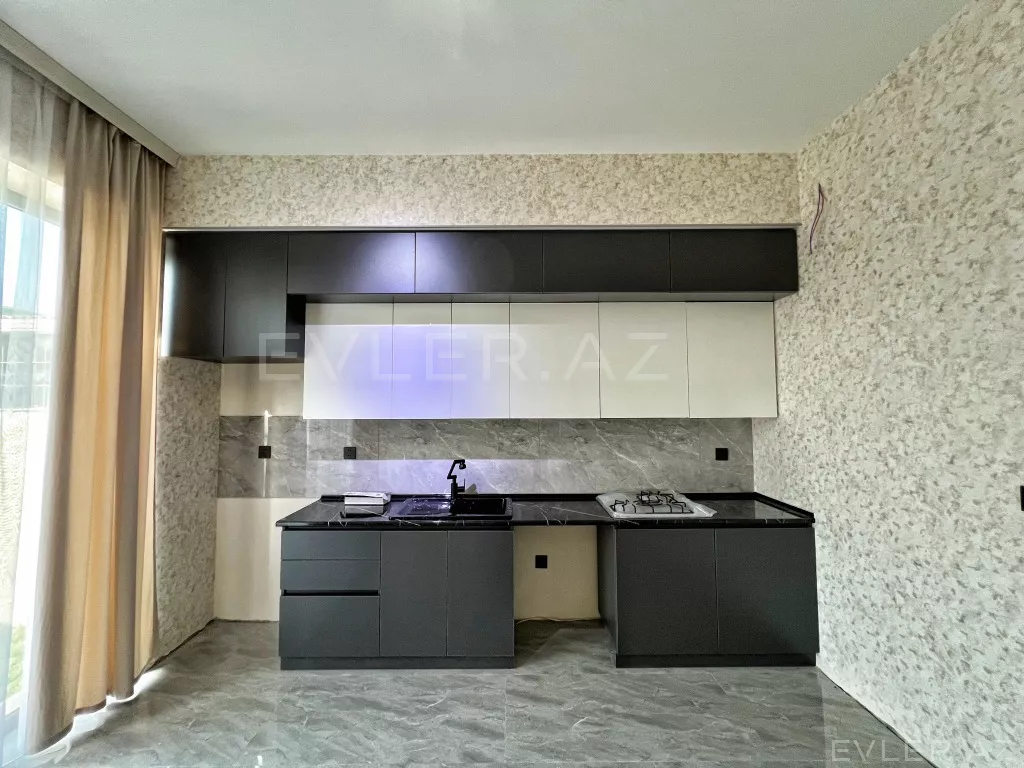 Satılır, həyət evi/villa