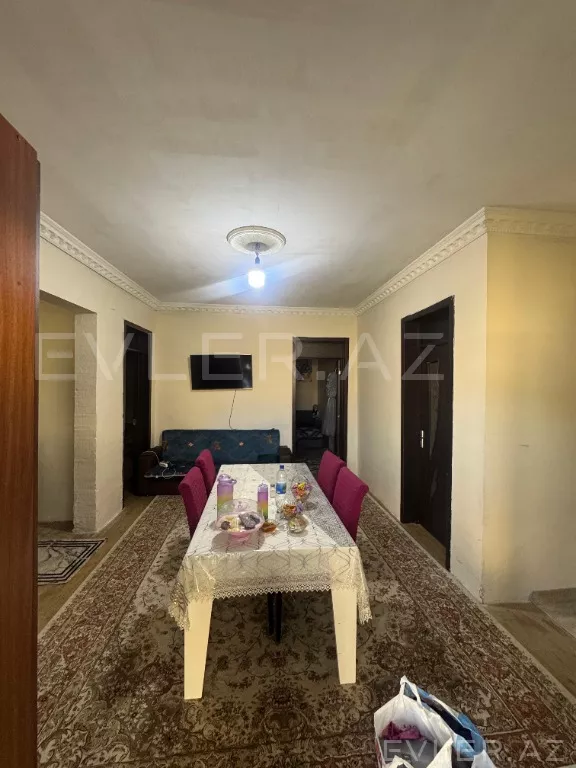 Satılır, həyət evi/villa