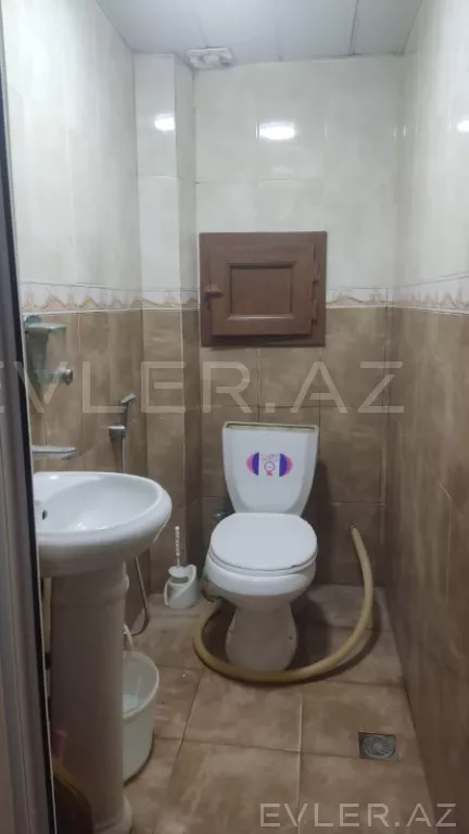 Satılır, köhnə tikili