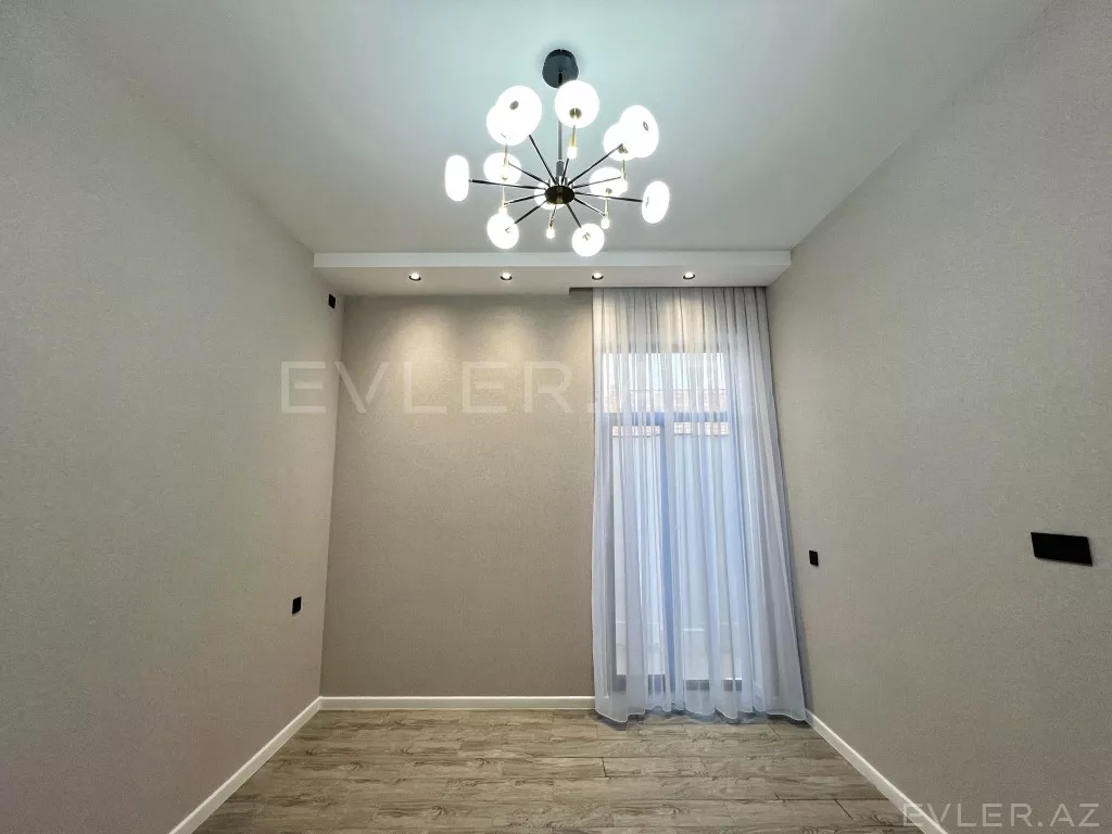 Satılır, həyət evi/villa