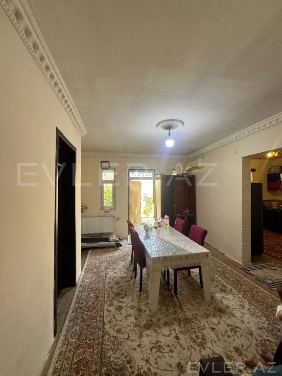 Satılır, həyət evi/villa