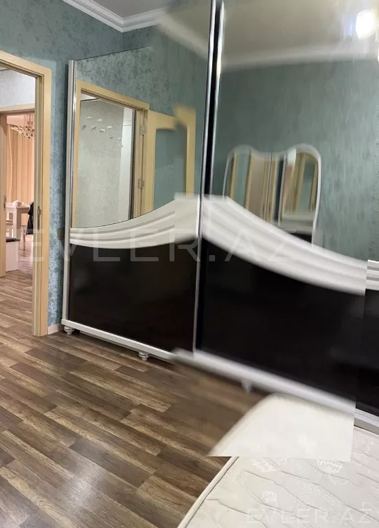 Aylıq, köhnə tikili
