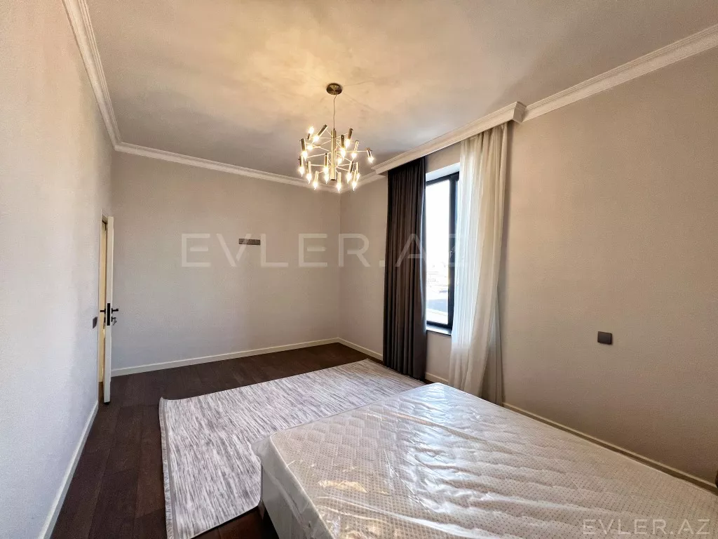 Satılır, həyət evi/villa