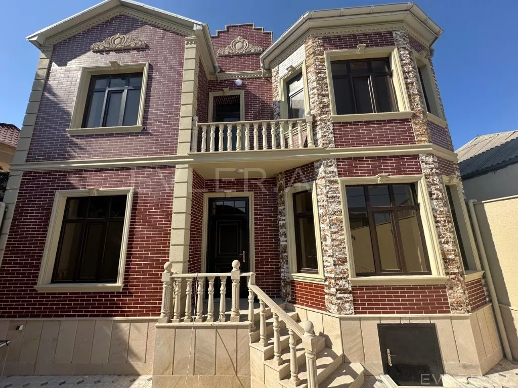 Satılır, həyət evi/villa