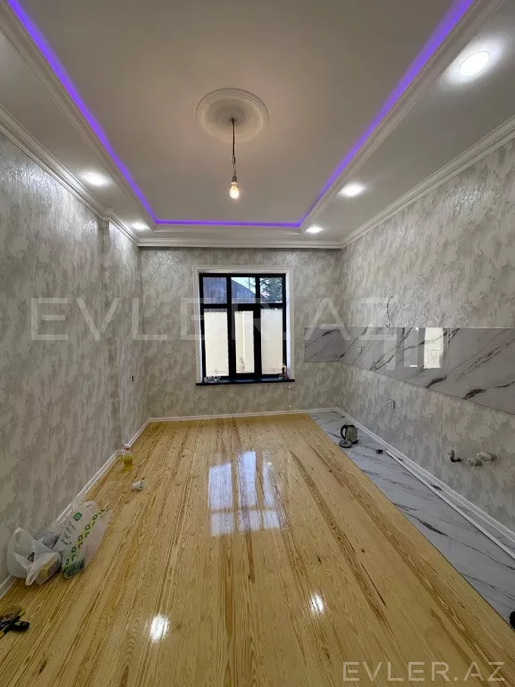 Satılır, həyət evi/villa