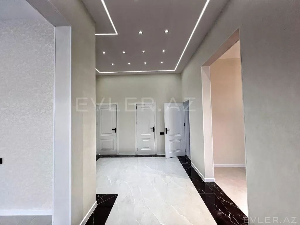 Satılır, həyət evi/villa