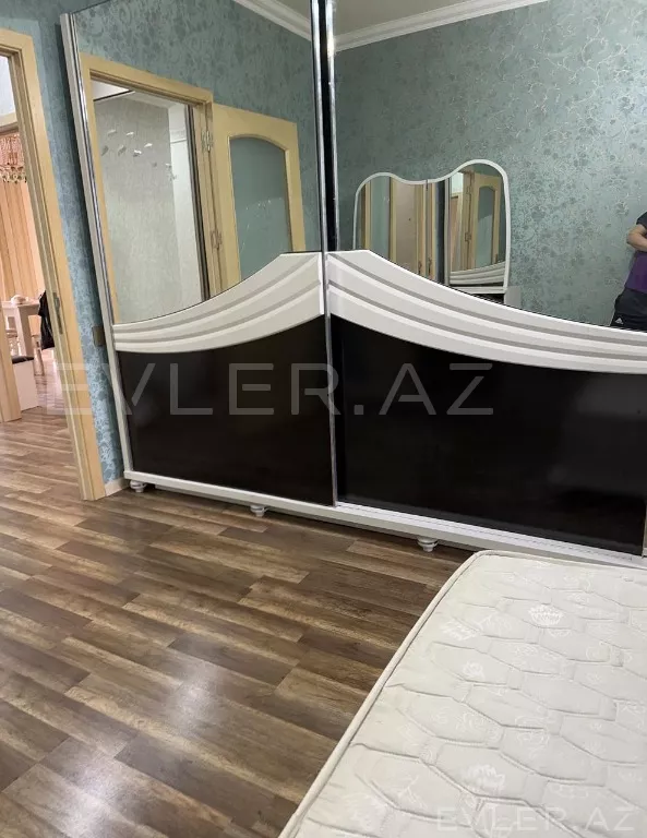 Aylıq, köhnə tikili