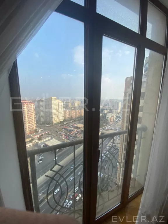 Satılır, yeni tikili