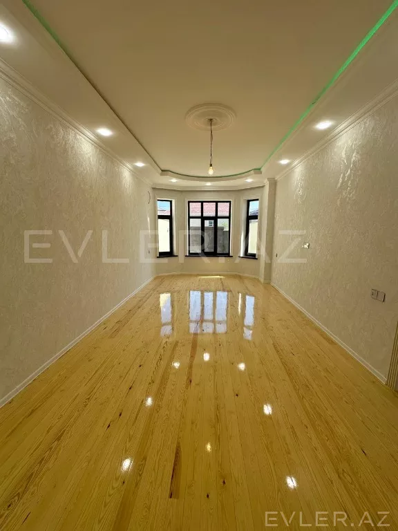 Satılır, həyət evi/villa