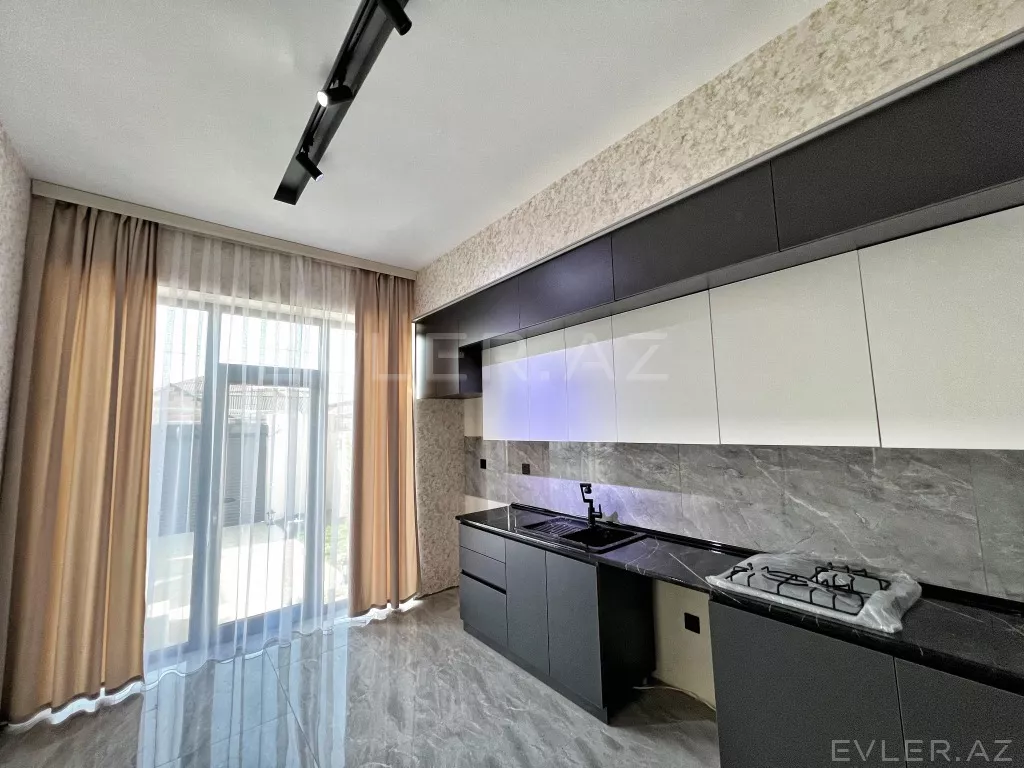 Satılır, həyət evi/villa