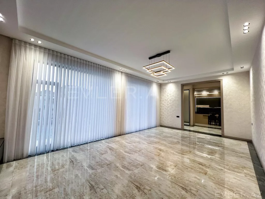 Satılır, həyət evi/villa