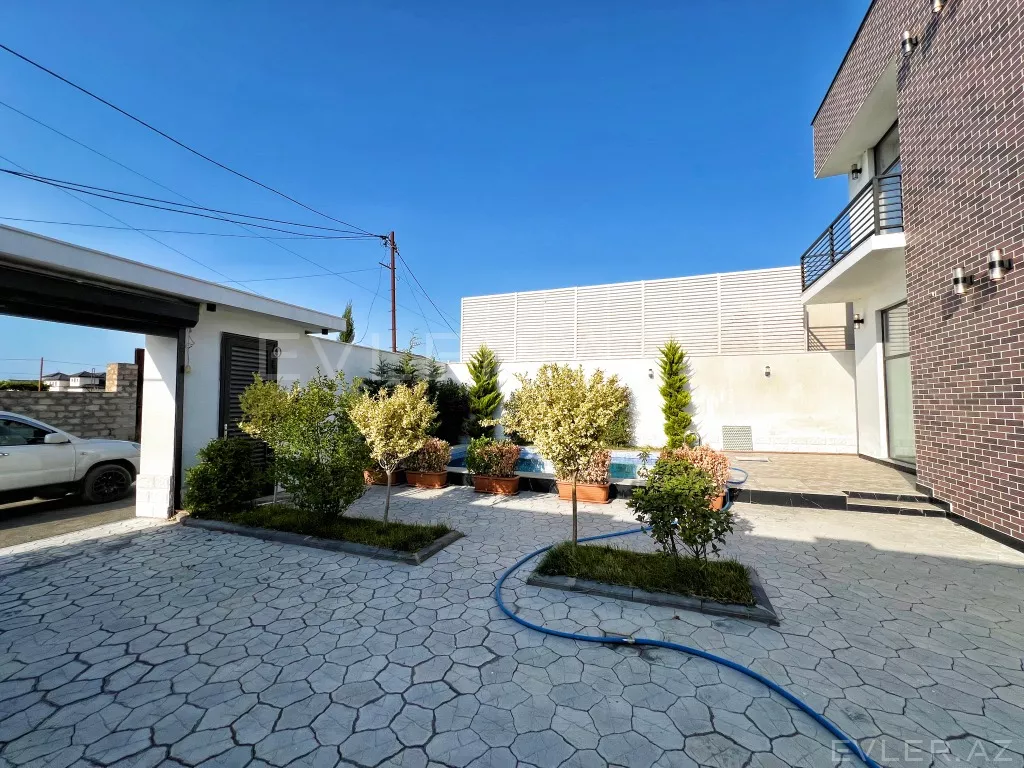 Satılır, həyət evi/villa