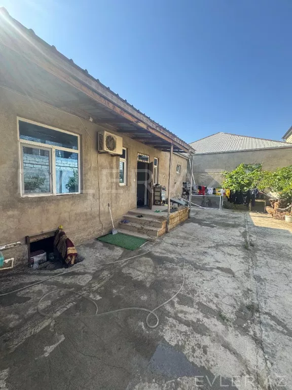 Satılır, həyət evi/villa