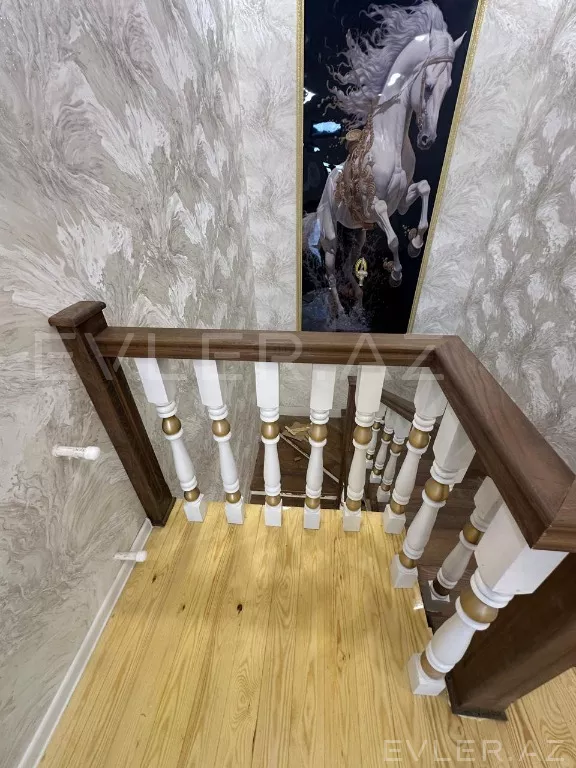 Satılır, həyət evi/villa
