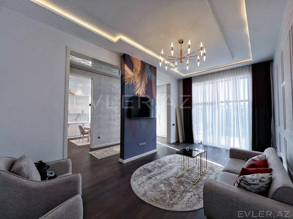 Satılır, həyət evi/villa