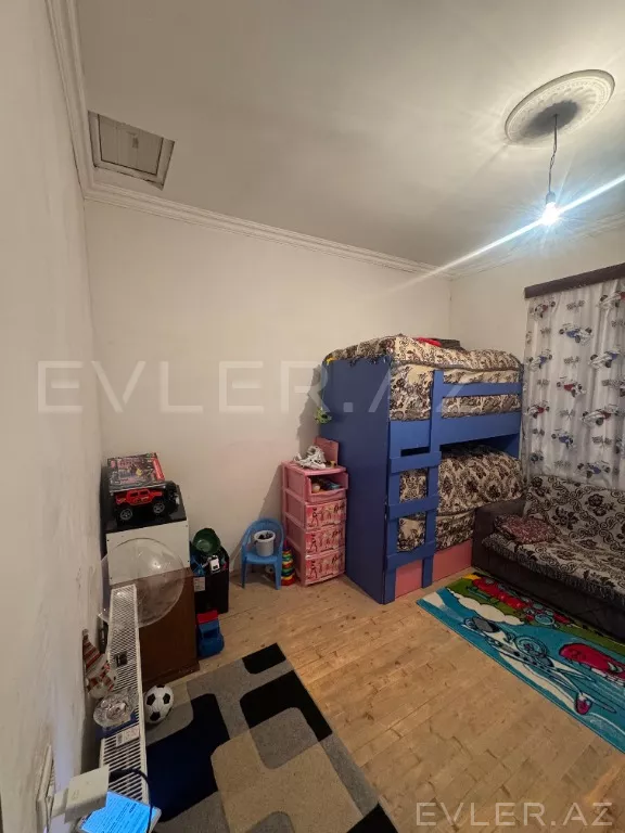 Satılır, həyət evi/villa
