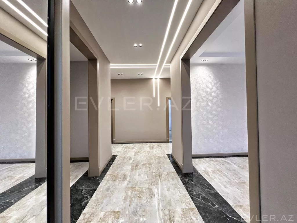 Satılır, həyət evi/villa