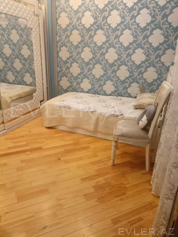 Satılır, yeni tikili