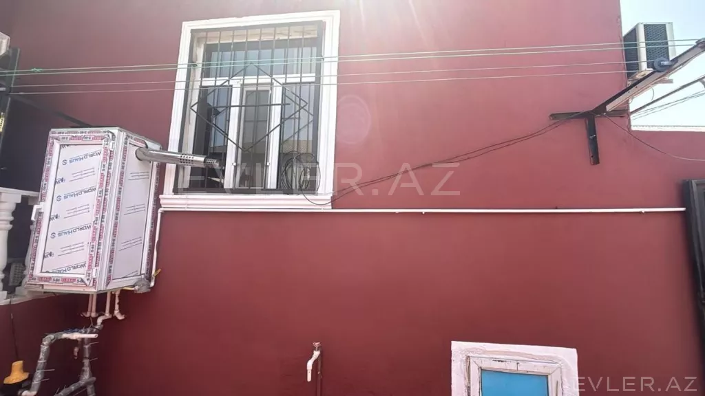 Satılır, həyət evi/villa