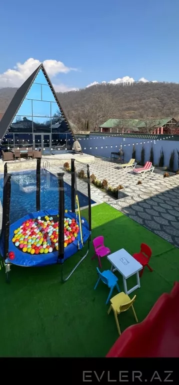 Günlük, həyət evi/villa
