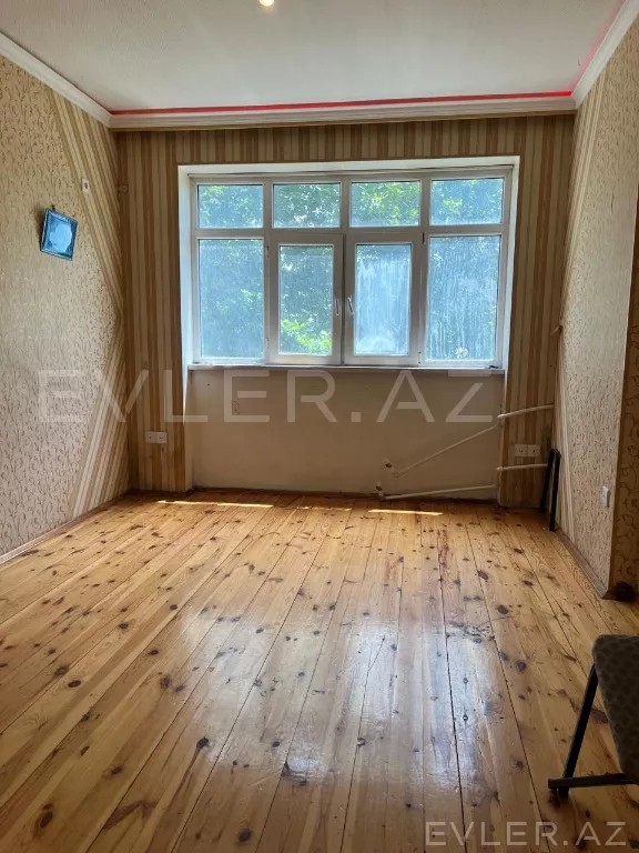 Satılır, köhnə tikili