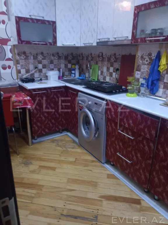 Satılır, yeni tikili