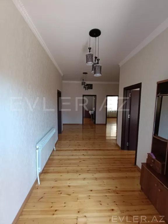 Satılır, həyət evi/villa