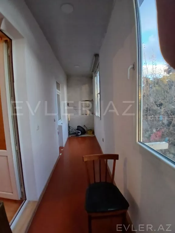 Satılır, köhnə tikili