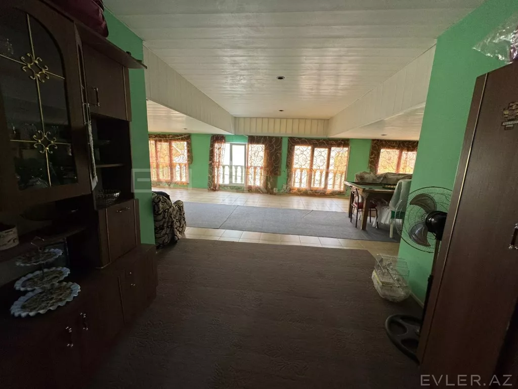 Satılır, həyət evi/villa