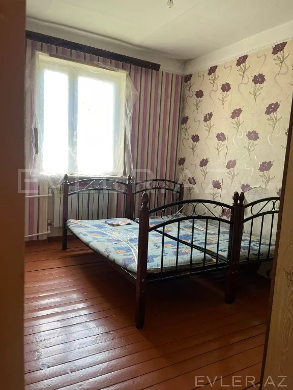 Satılır, köhnə tikili