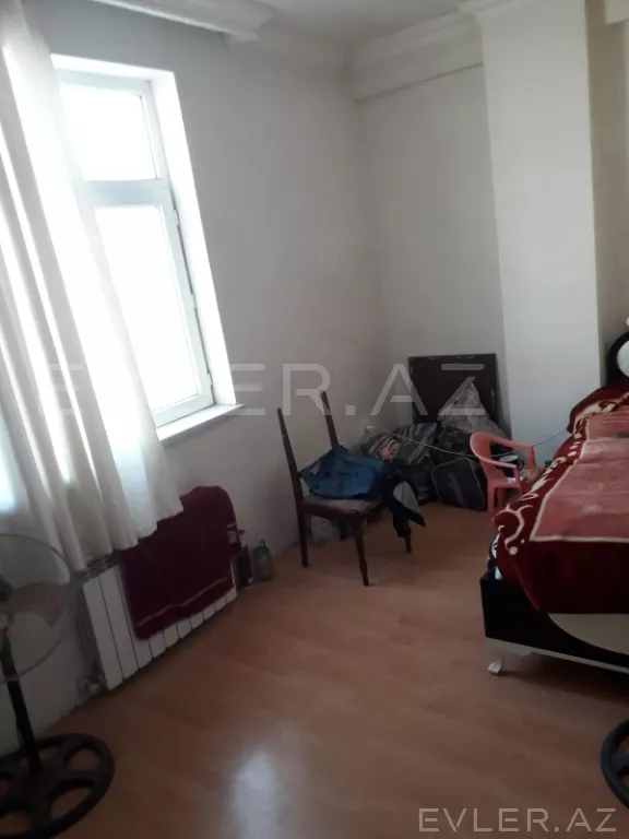 Satılır, yeni tikili