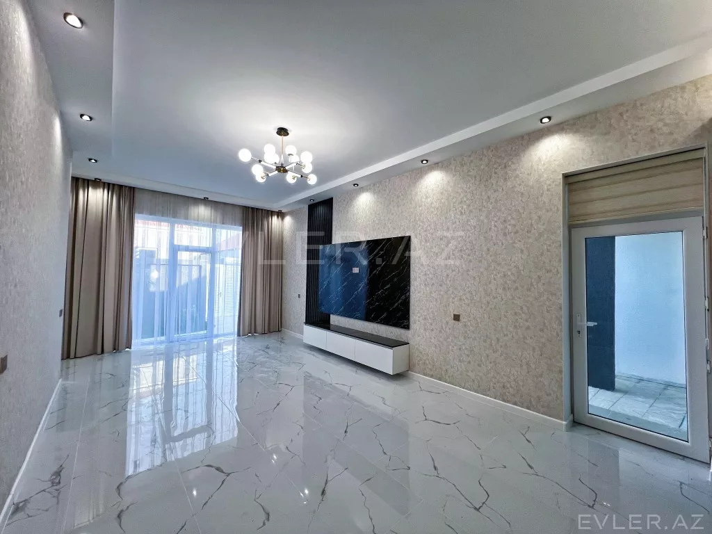 Satılır, həyət evi/villa