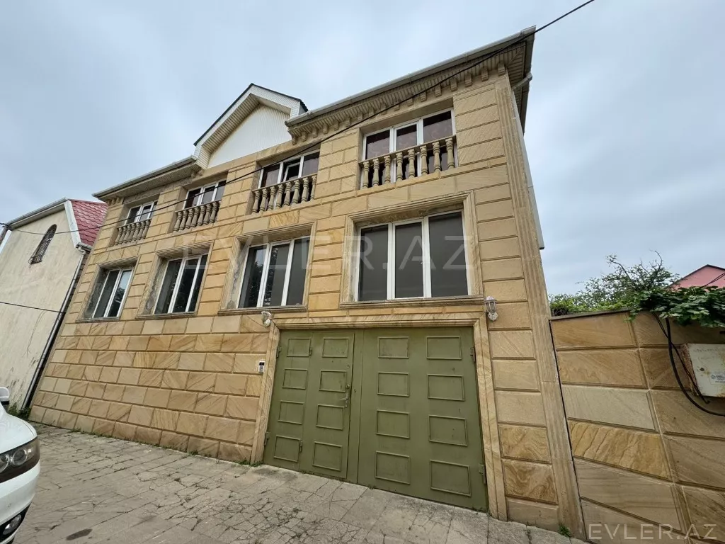 Satılır, həyət evi/villa