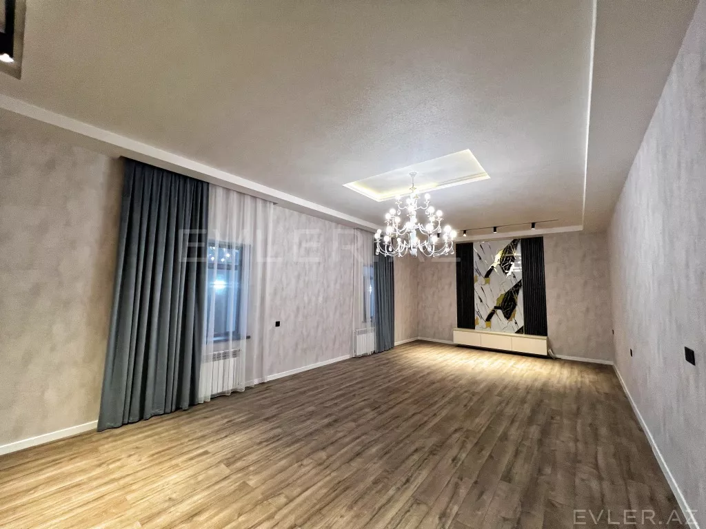 Satılır, həyət evi/villa