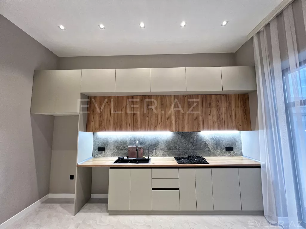 Satılır, həyət evi/villa