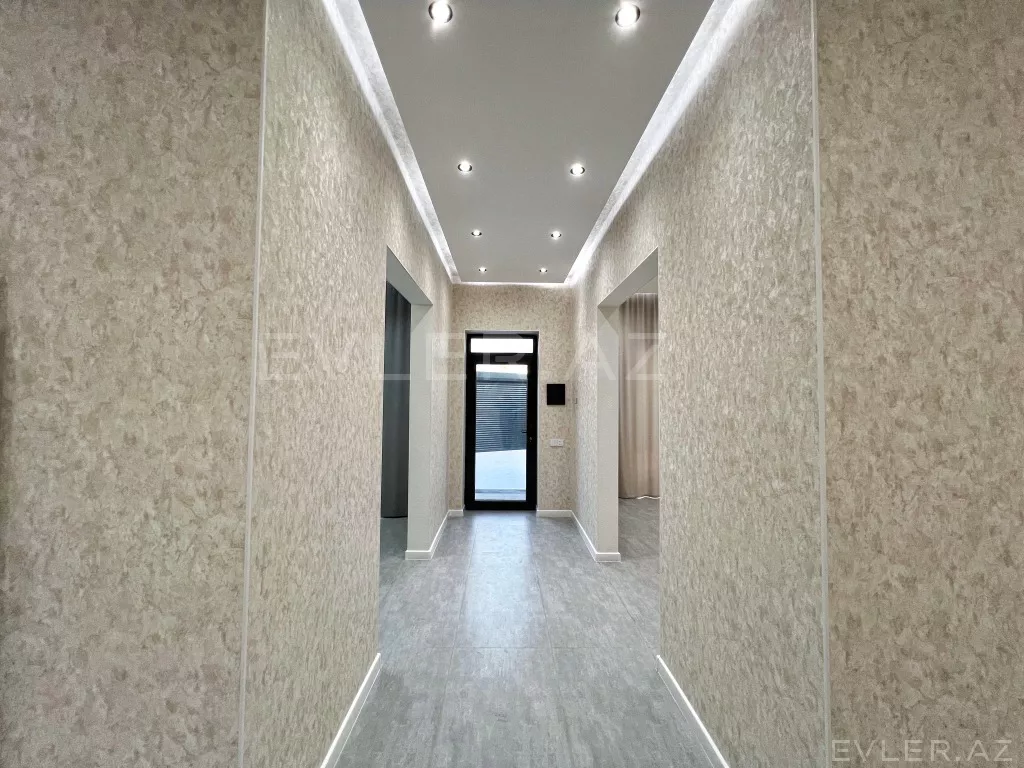 Satılır, həyət evi/villa