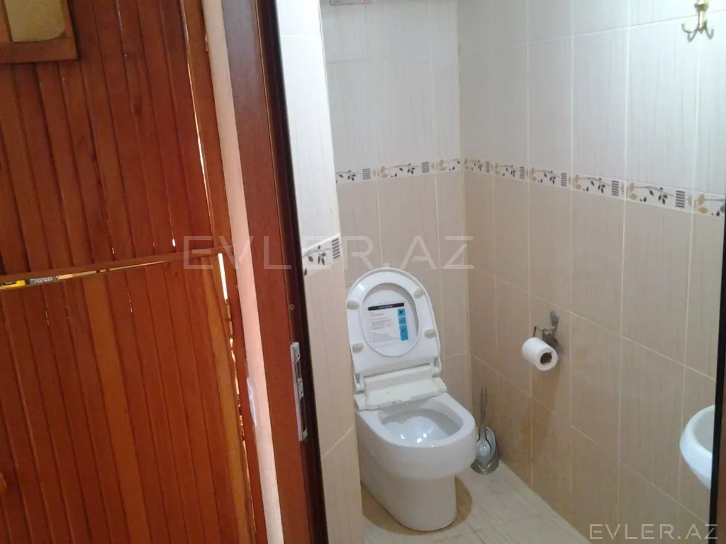 Satılır, həyət evi/villa