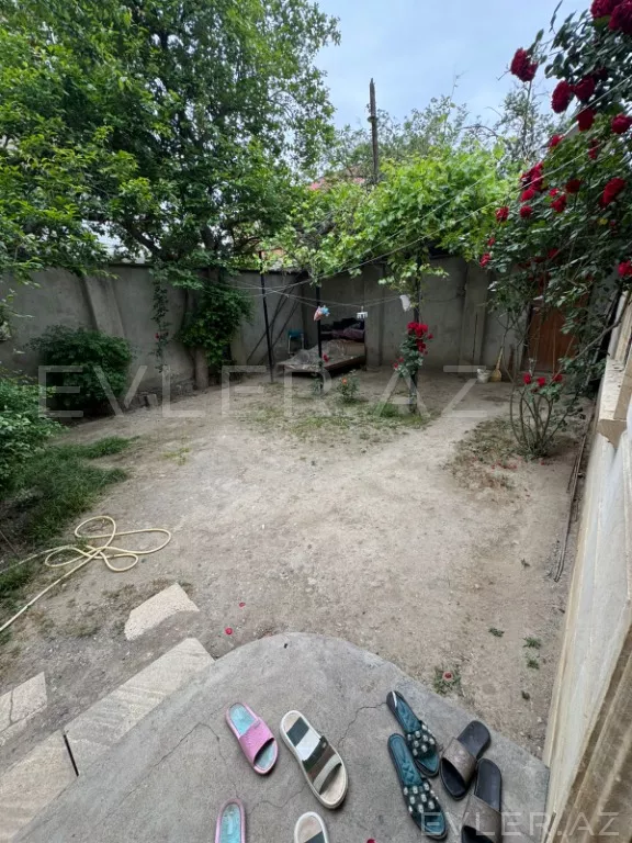 Satılır, həyət evi/villa
