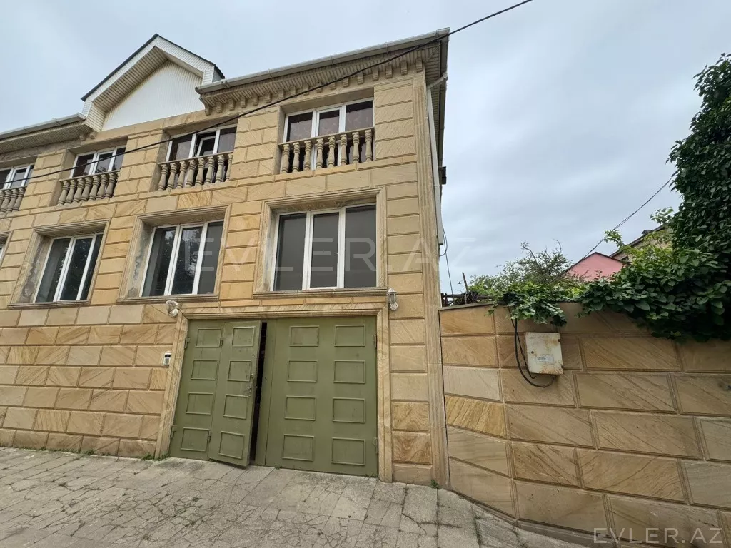 Satılır, həyət evi/villa